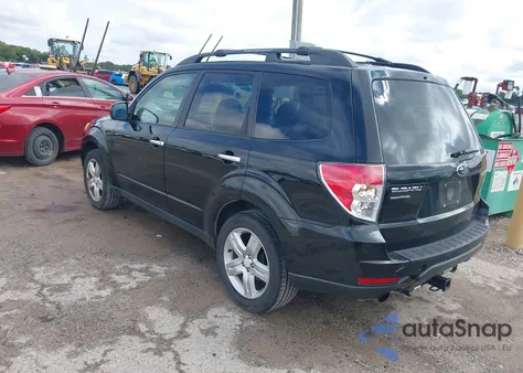 2010 Subaru Forester 2.5X Limited z USA, uszkodzony, nr VIN JF2SH6DC8AH718554